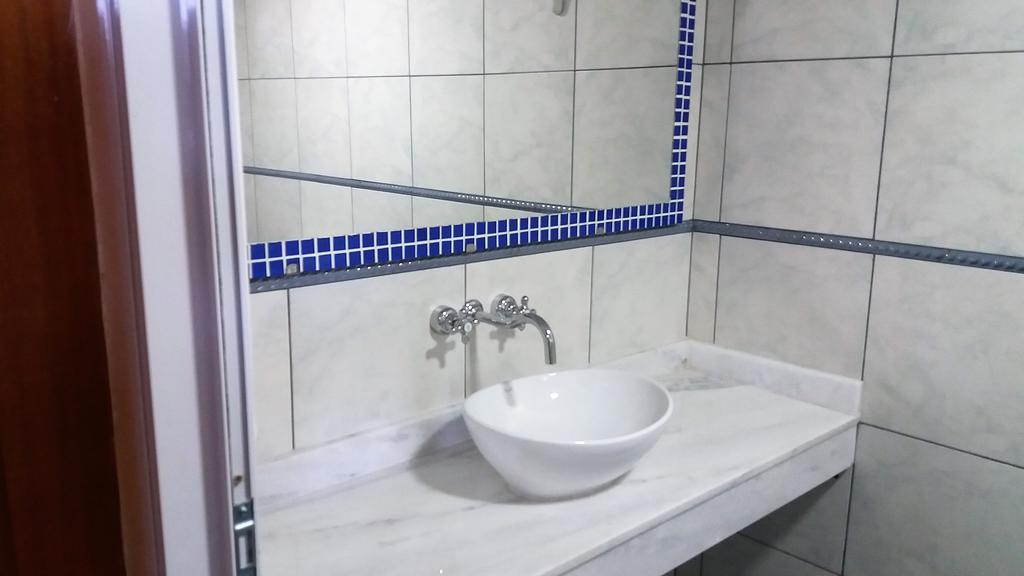 Tucan Hostel 伊瓜苏港 外观 照片